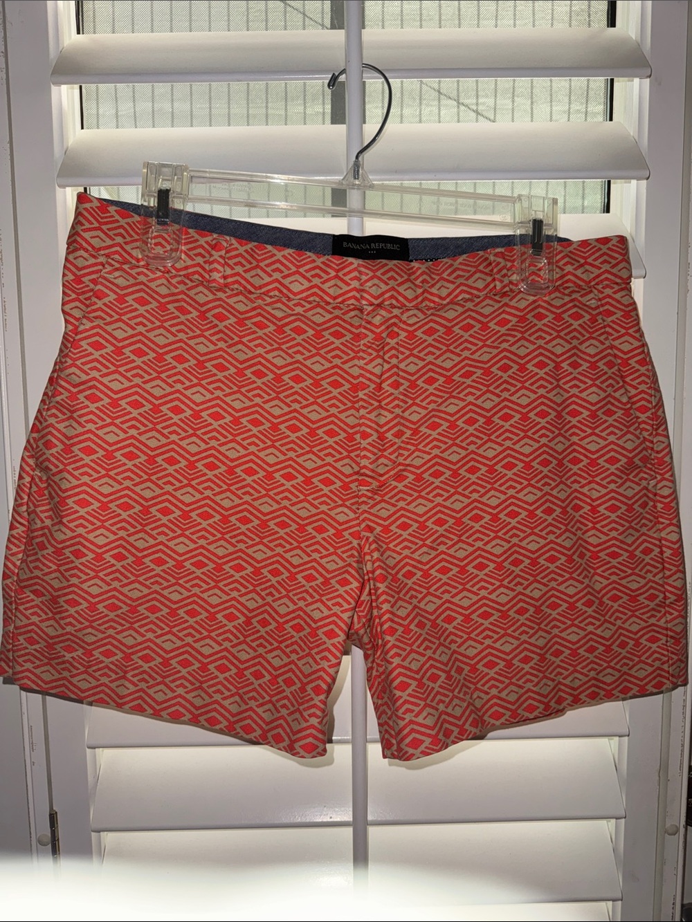 Banana Republic Coral Geometric Flat-Front Women’s Shorts
